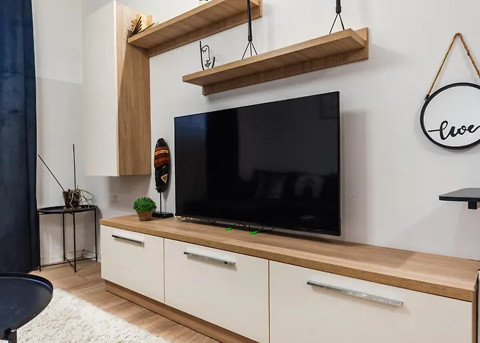 Lägenhet Noir By Tirana